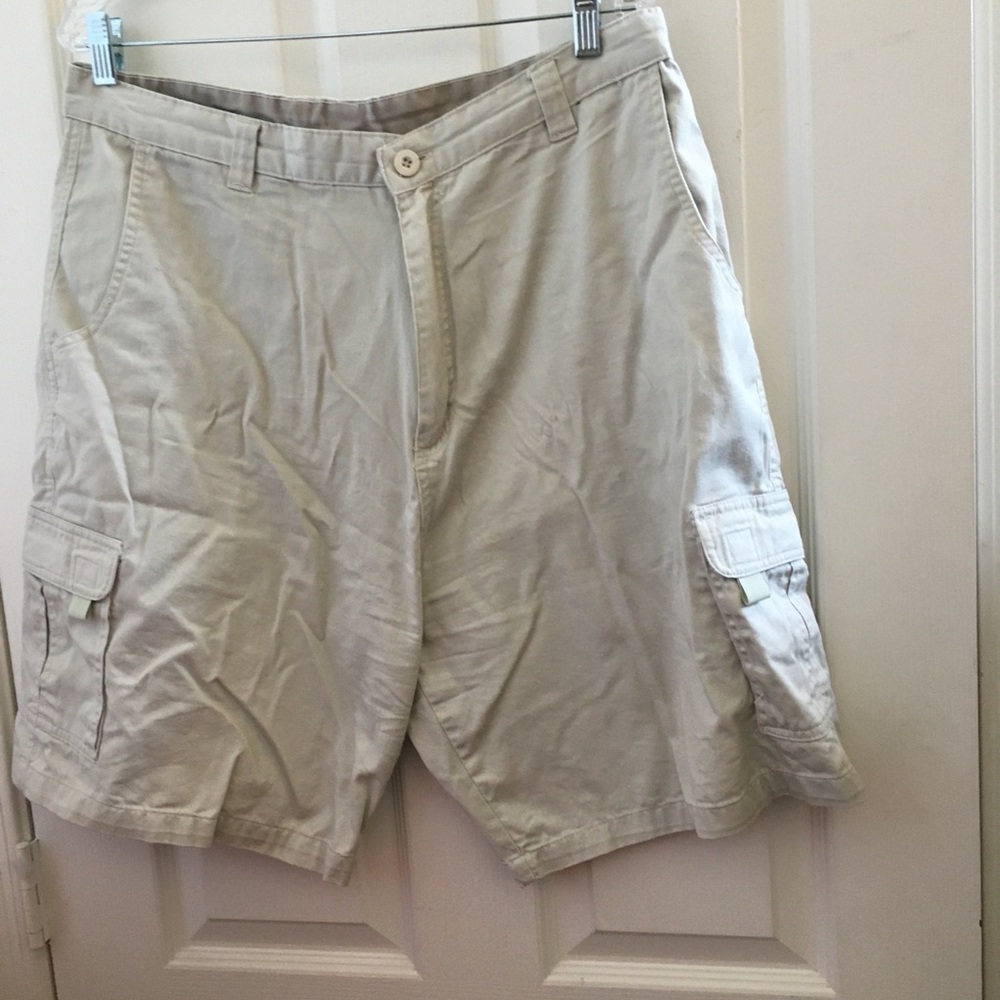 FINAL MARKDOWN Men’s Burnside Cargo Shorts (38)